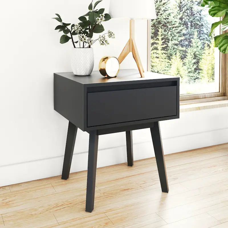 Table de chevet scandinave avec tiroir