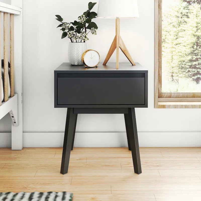 Table de chevet scandinave avec tiroir