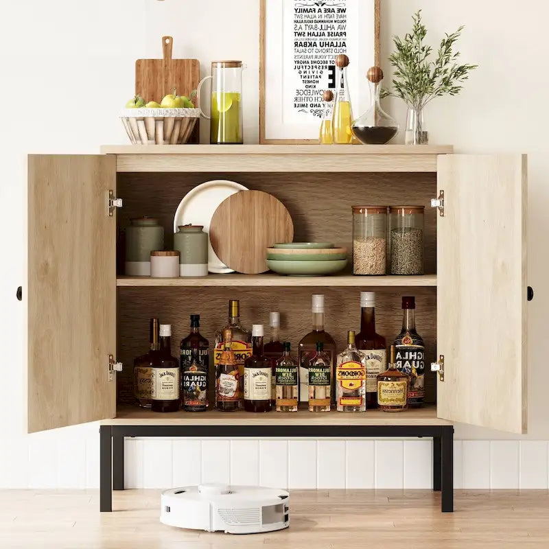 Meuble de rangement beige en rotin avec portes et étagères - N/A